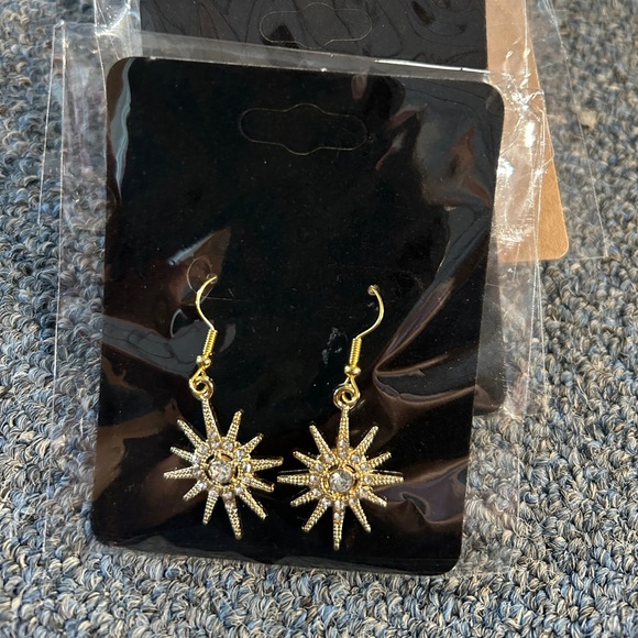 Handmade Earrings ✨ - Picture 2 of 2